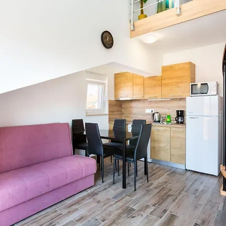 Ferienwohnung Fur 4 Personen Ca 58 Qm In Medulin, Istrien Sudkuste Von Istrien - B62554 * Medulin
